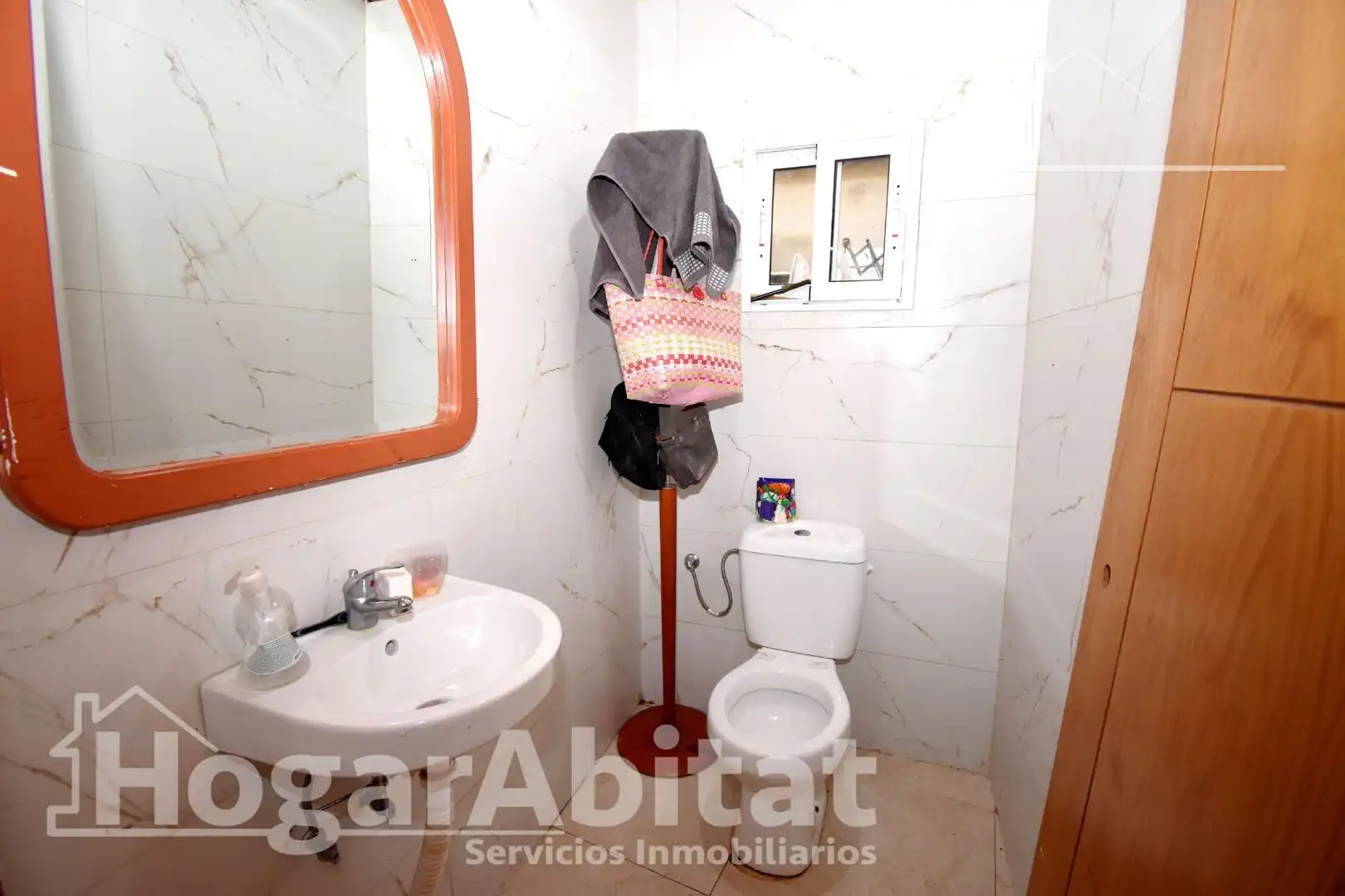 Bathroom of Houses for sale in Alzira  with Terrace and Balcony