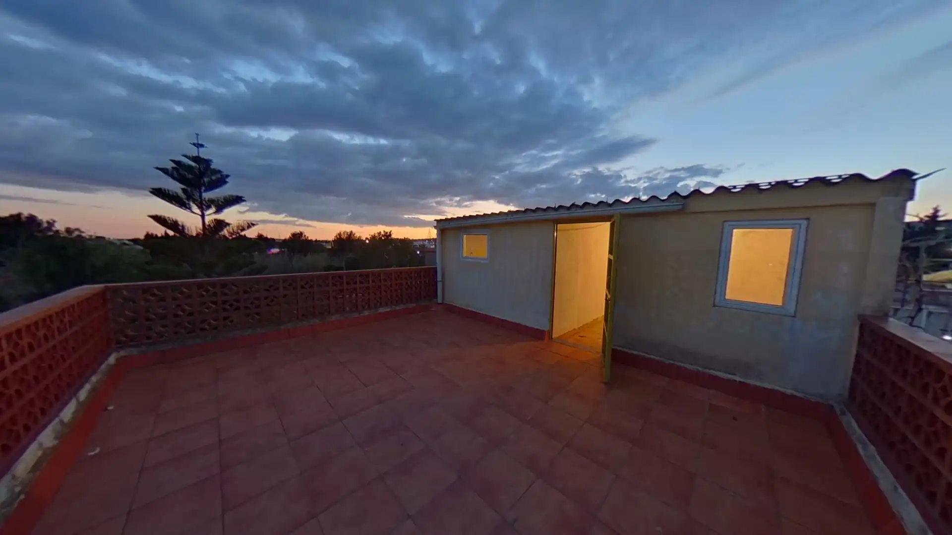 Terrace of Houses for sale in Vilanova i la Geltrú  with Balcony