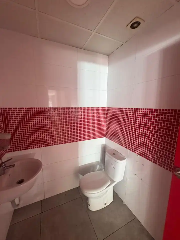 Baño de Local en venta en Córdoba