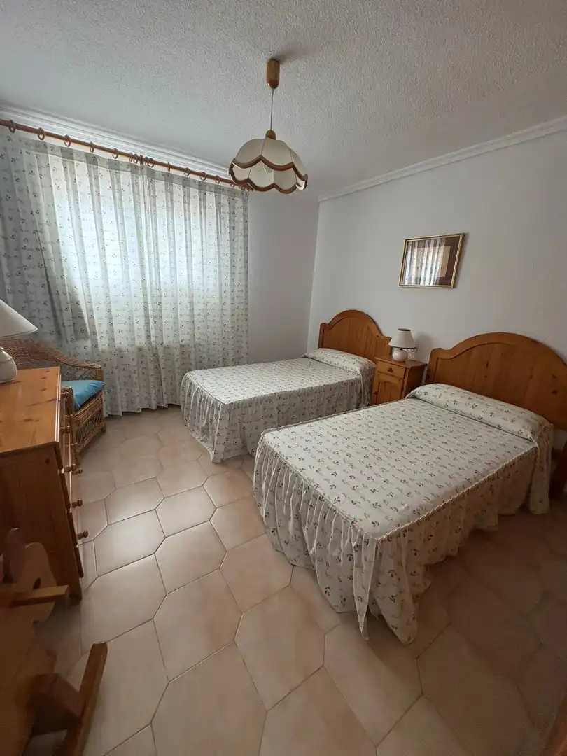 Habitación de Casa o chalet en venta en Las Torres de Cotillas con Aire acondicionado, Calefacción y Jardín privado