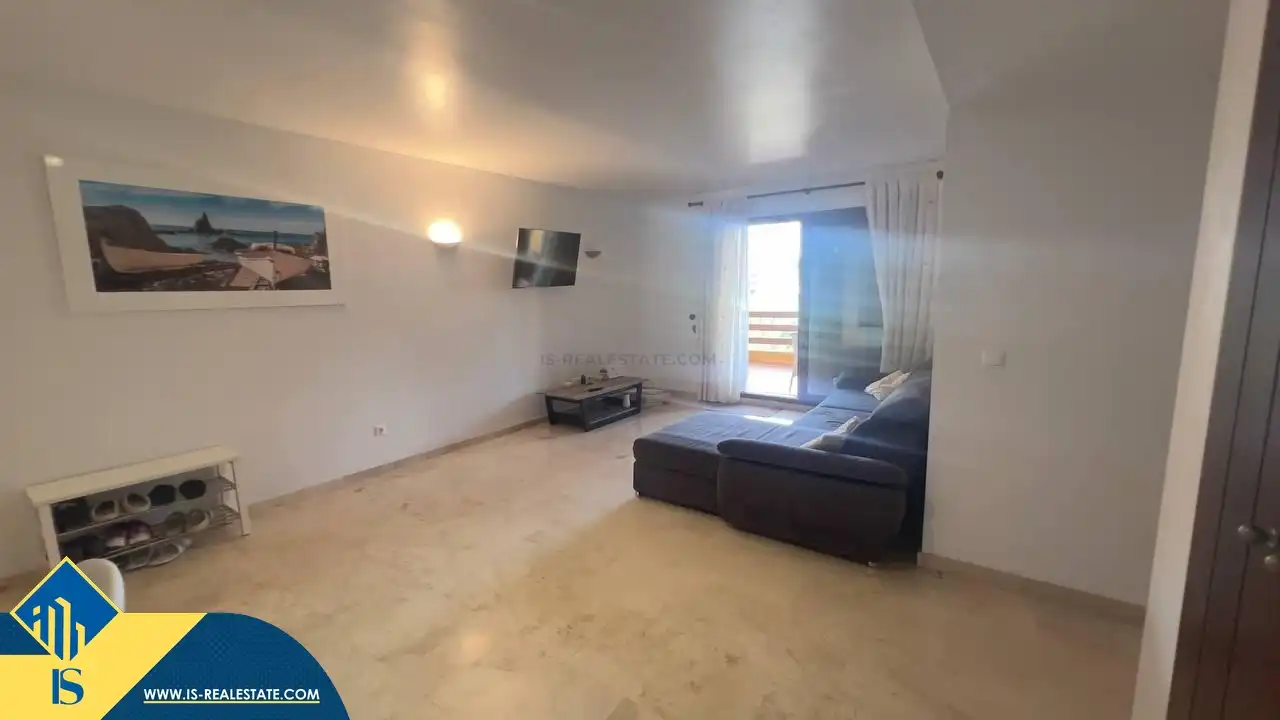 Sala d'estar de Pis de lloguer en Torrevieja amb Terrassa, Moblat i Forn