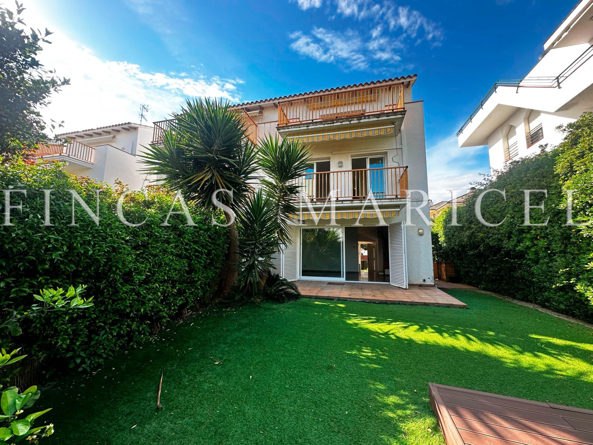 Garden of Single-family semi-detached for sale in Sitges  with Air Conditioner, Heating and Private garden