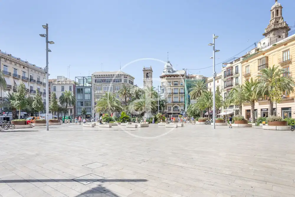 Vista exterior de Piso en venta en Ciutat Vella 