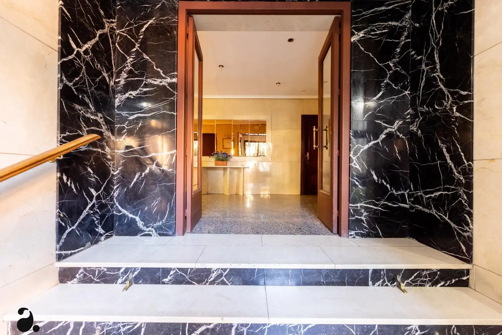 Flat for sale in Madrid  with Air Conditioner, Heating and Parquet flooring