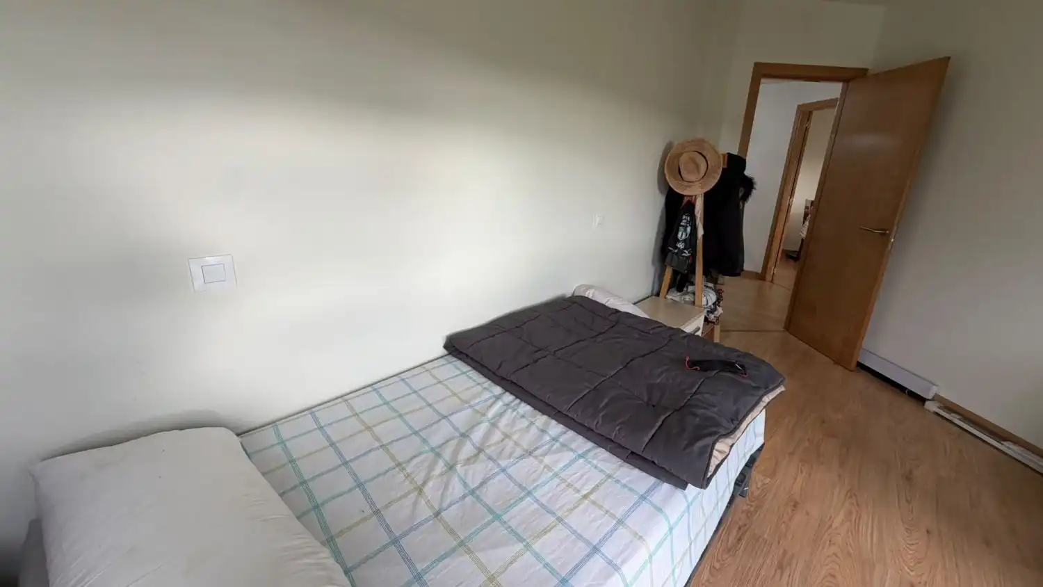 Habitación de Piso en venta en Meruelo con Calefacción y Balcón