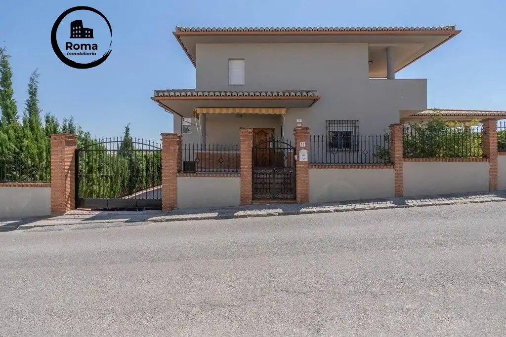 Xalet amb piscina en venda a Villa de Otura