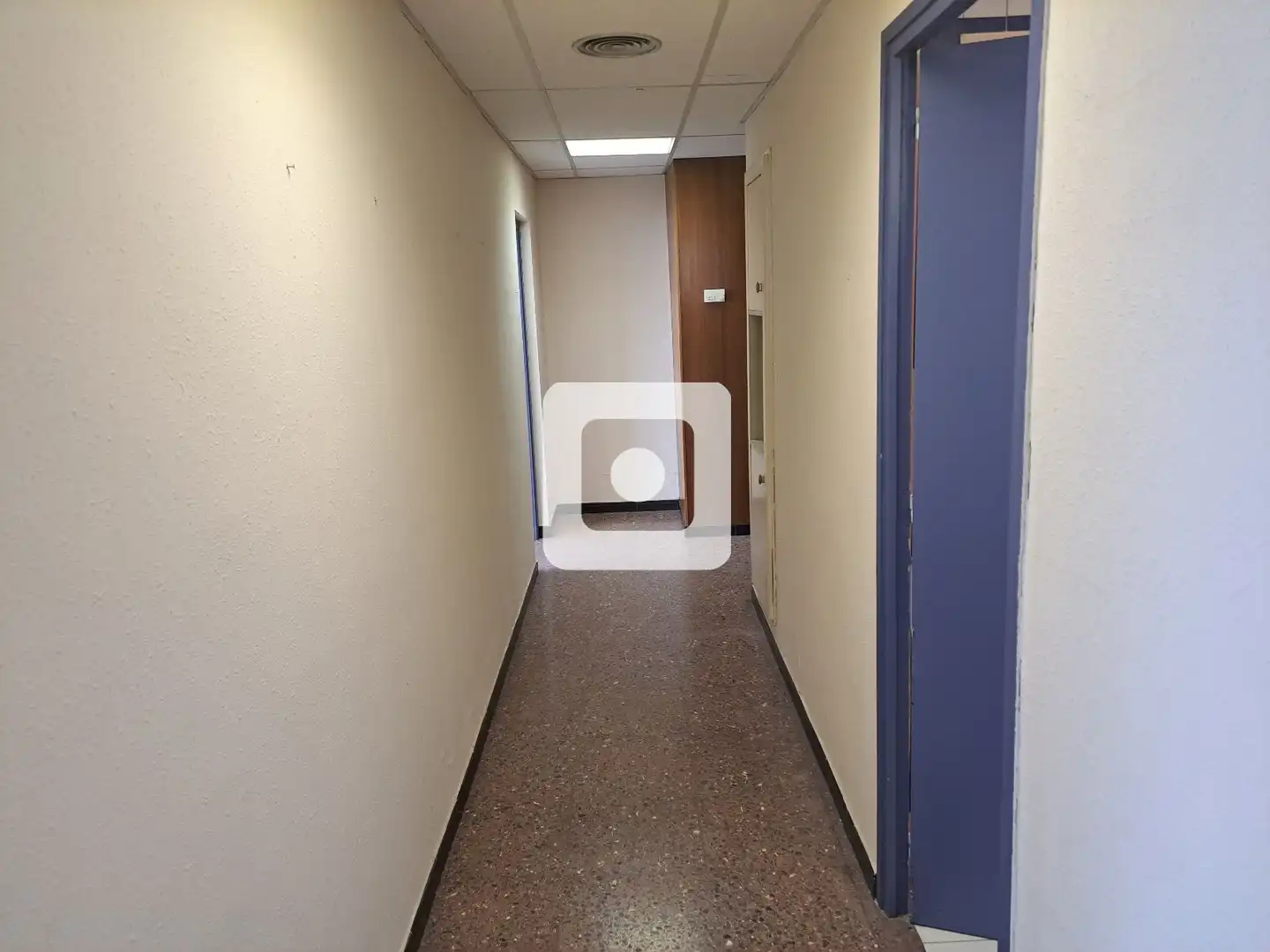 Büro zum Verkauf in Terrassa mit Klimaanlage und Heizung