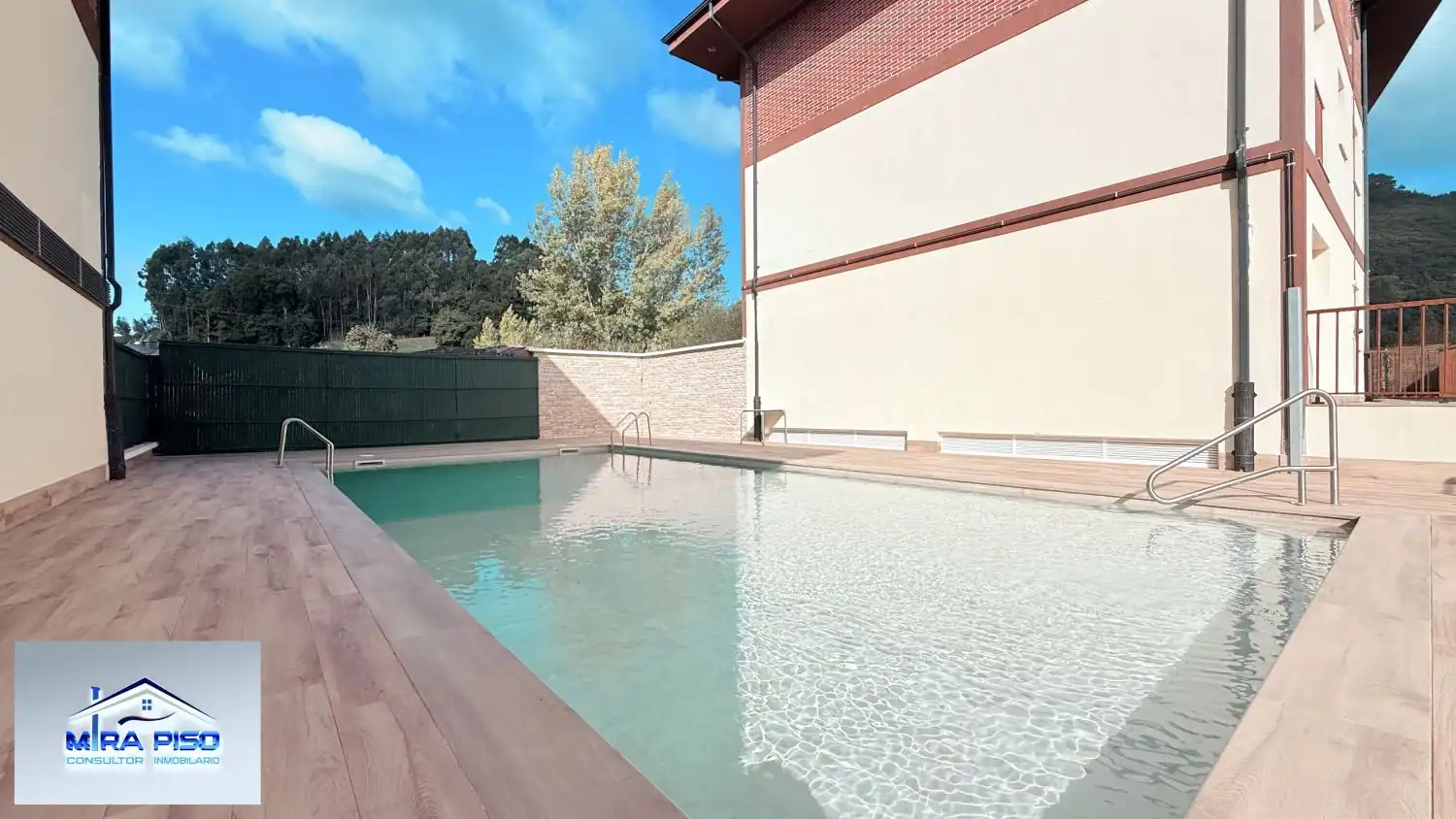 Piscina de Dúplex en venda en Limpias, Cantabria