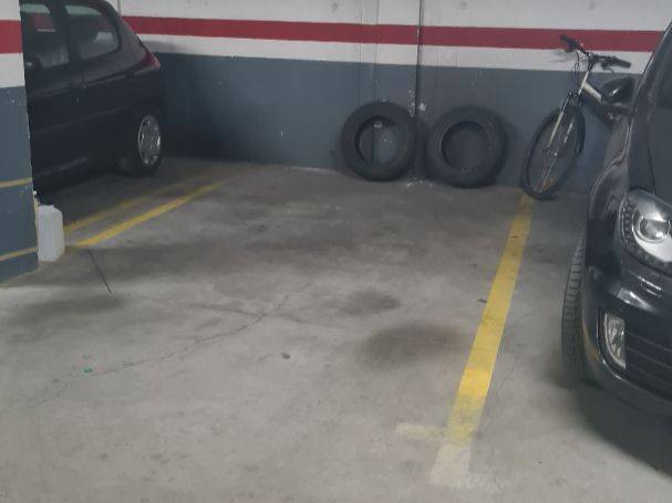 Garaje en Alquiler en Calle Dalia, 10 en Fuensalida