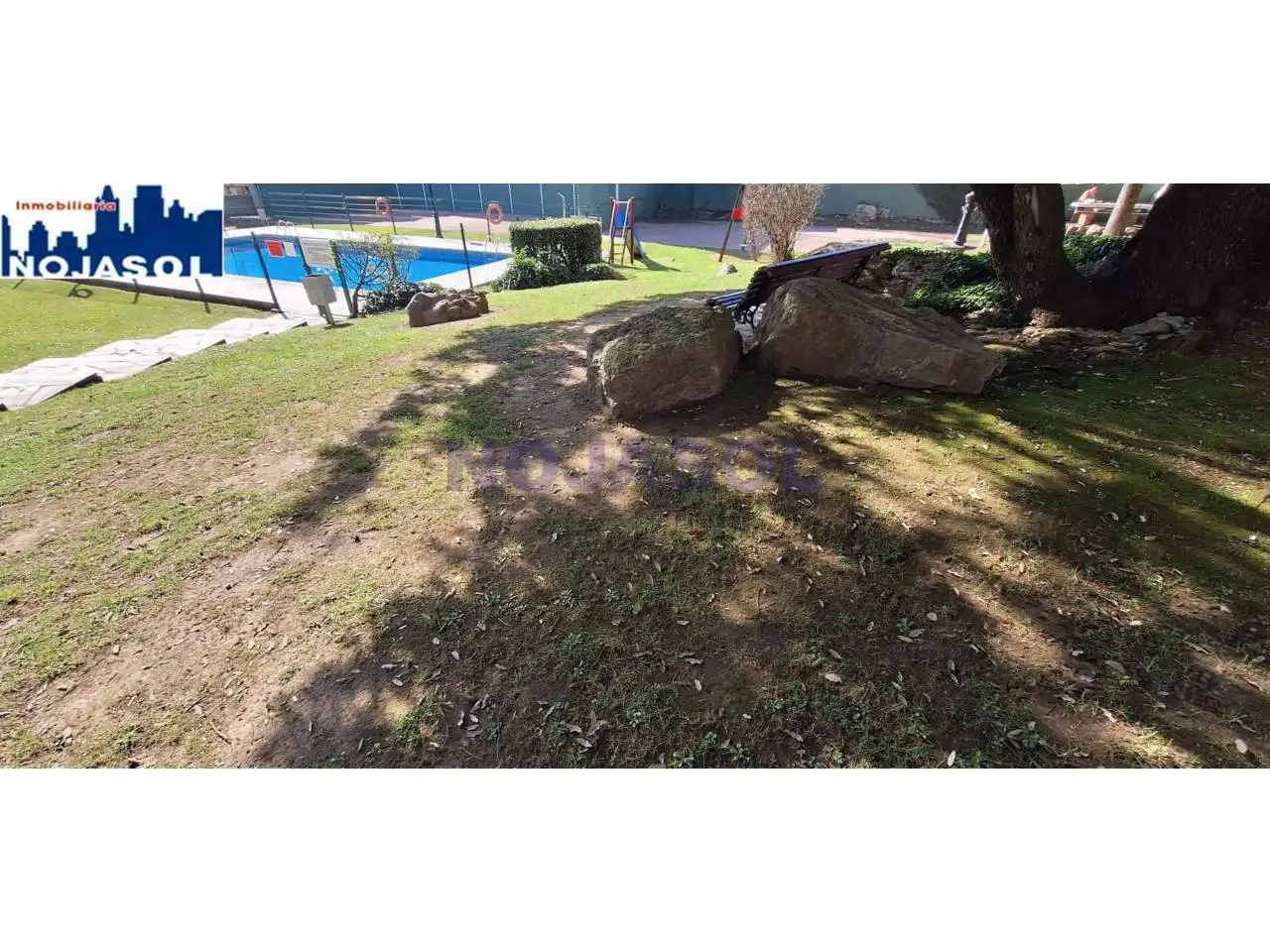 Jardí de Apartament de lloguer en Noja amb Calefacció, Terrassa i Traster