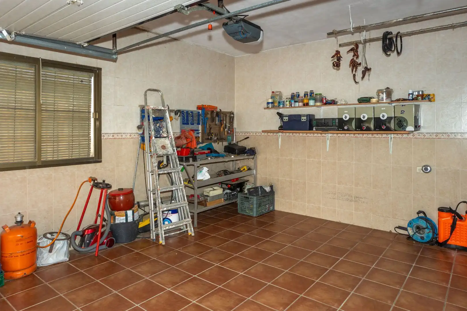 Country homes for sale in Guadix  with Terrace, Storage room and Furnished
