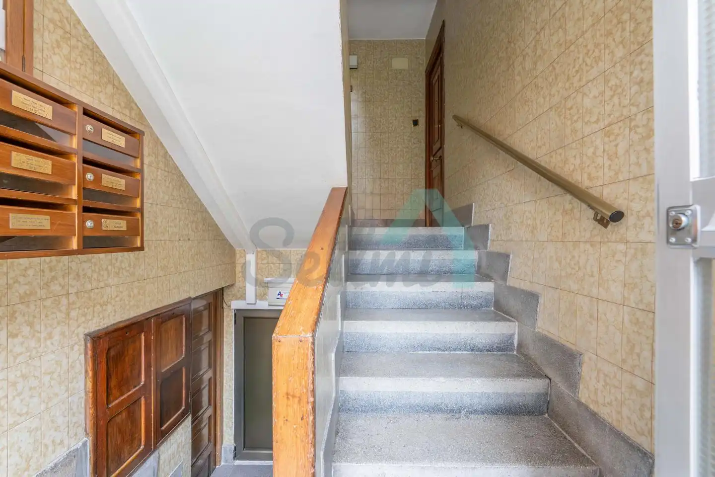 Room in Monte Gamonal, Ciudad Naranco - Prados de La Fuente