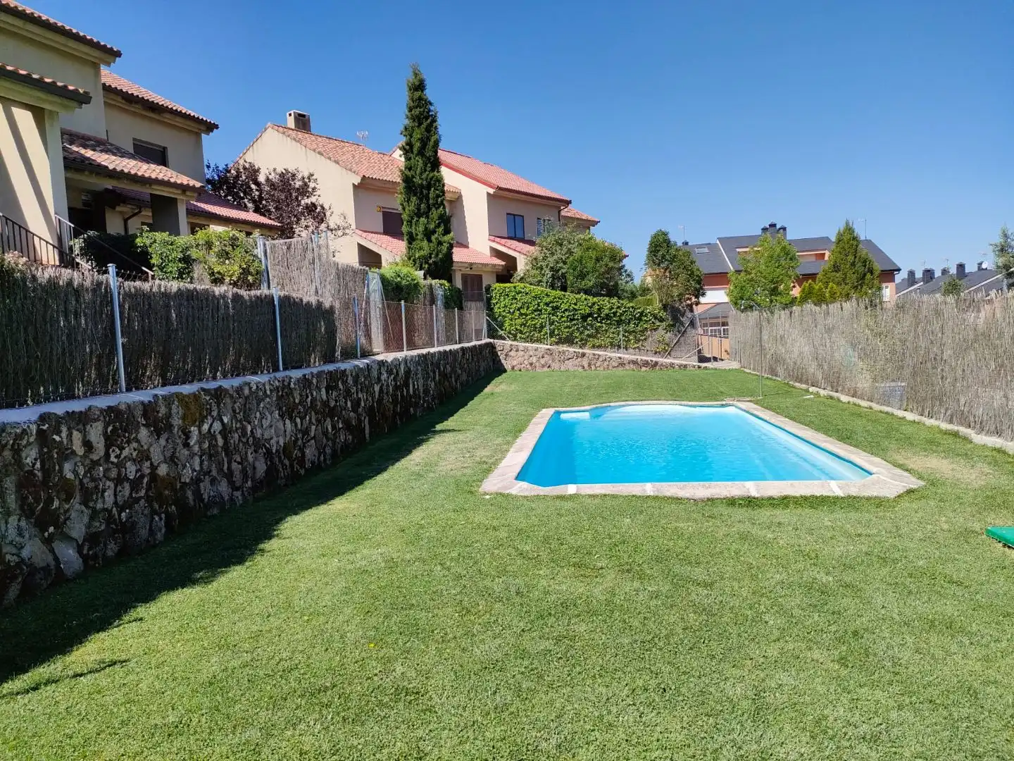 Piscina de Casa o xalet en venda en El Espinar amb Calefacció, Jardí privat i Parquet
