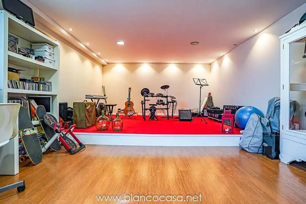Houses for sale in Carballo  with Heating, Private garden and Storage room
