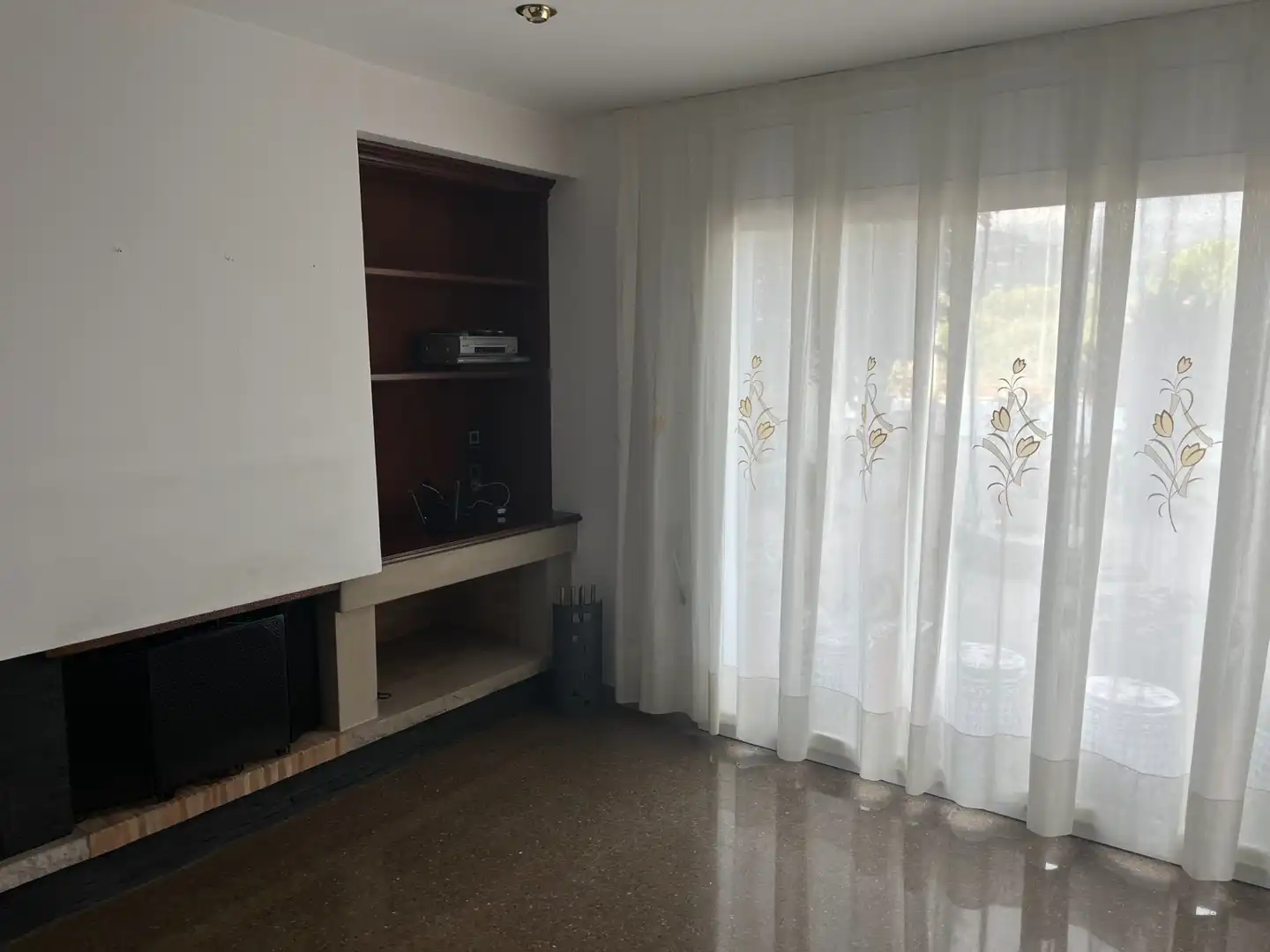 Sala de estar de Casa o chalet de alquiler en Castellar del Vallès con Calefacción, Trastero y Horno
