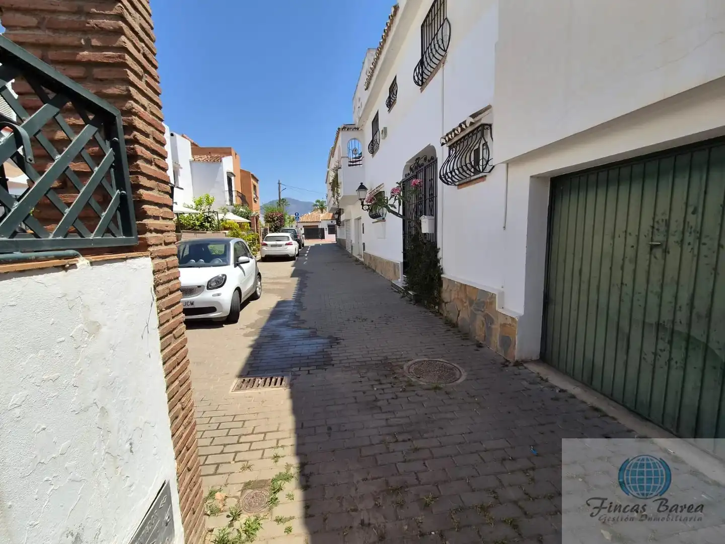 Vista exterior de Casa o xalet en venda en Fuengirola amb Aire condicionat, Terrassa i Traster