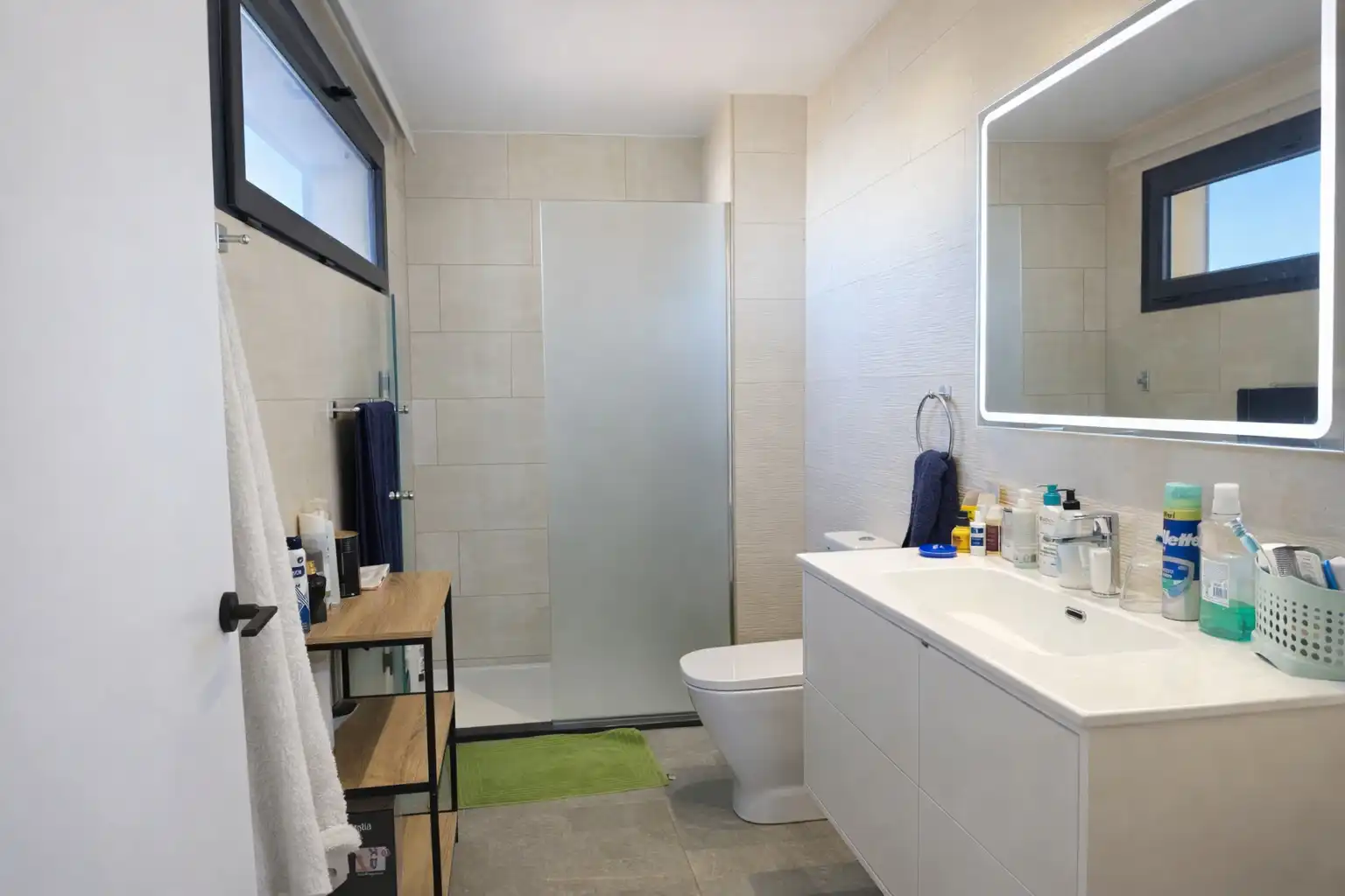 Baño de Casa o chalet en venta en Fontcoberta con Aire acondicionado, Calefacción y Jardín privado