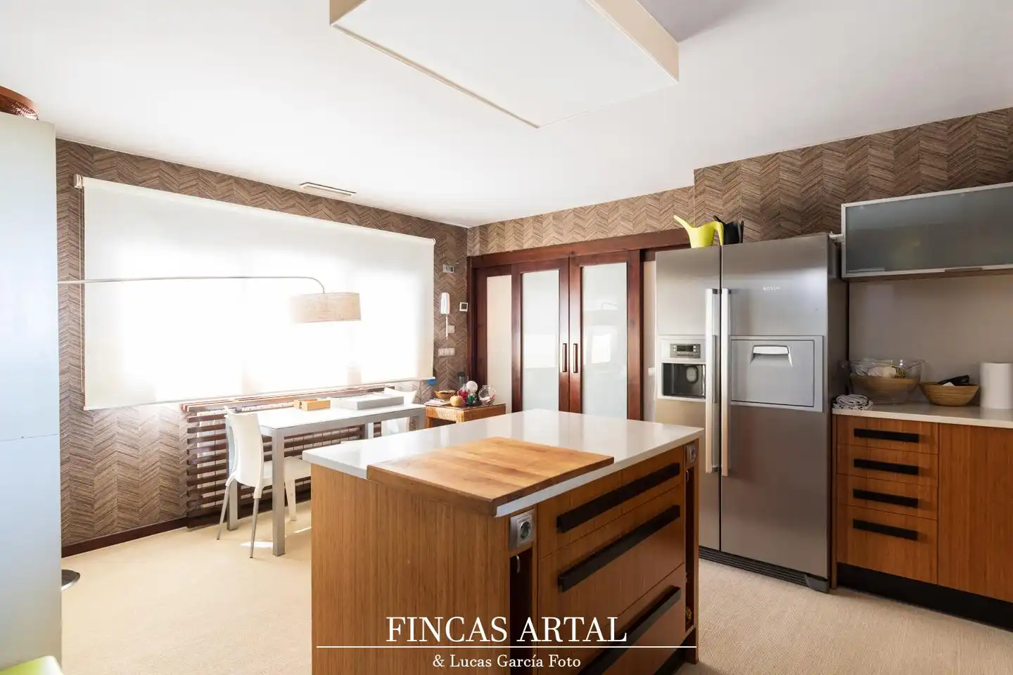 Cocina de Casa o chalet en venta en Zaragoza con Aire acondicionado, Calefacción y Jardín privado