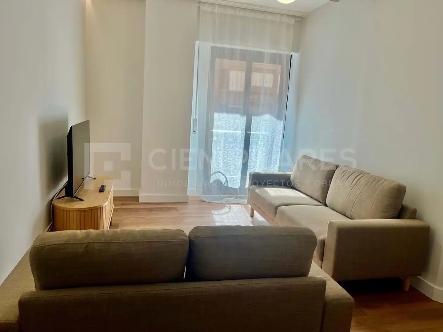 Room in C/ SAN ANTON, Gran Via