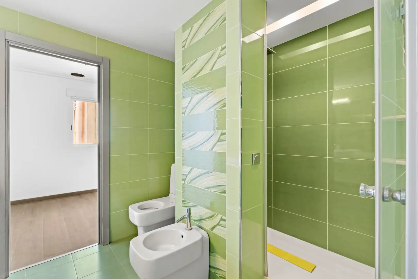 Bathroom of Apartments for sale in Las Bayas