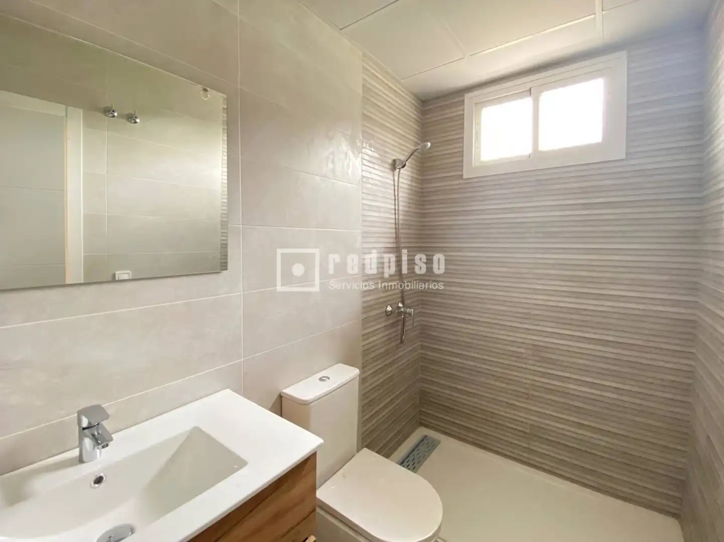 Bathroom of Apartments for sale in Málaga  with Private garden and Swimming Pool