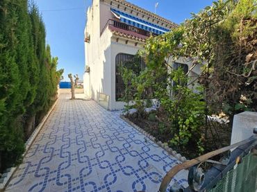 Maison mitoyenne avec piscine à vendre à Playa de los Locos