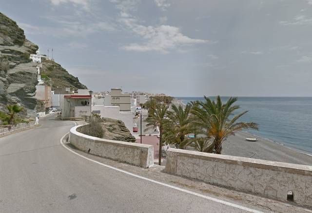 Piso en Venta en Albuñol