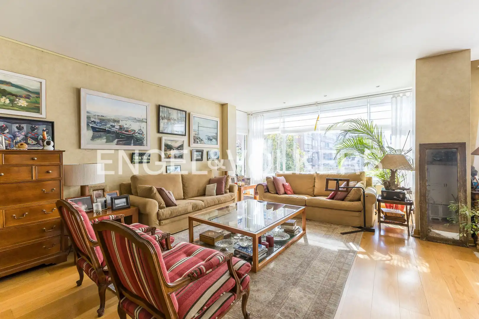 Sala de estar de Piso en venta en Chamartín