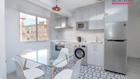 Kitchen of Flat for sale in  Granada Capital  with Air Conditioner, Terrace and Balcony