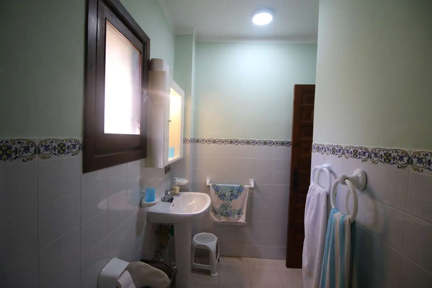 Bany de Apartament en venda en Cuevas del Almanzora amb Terrassa, Piscina i Moblat