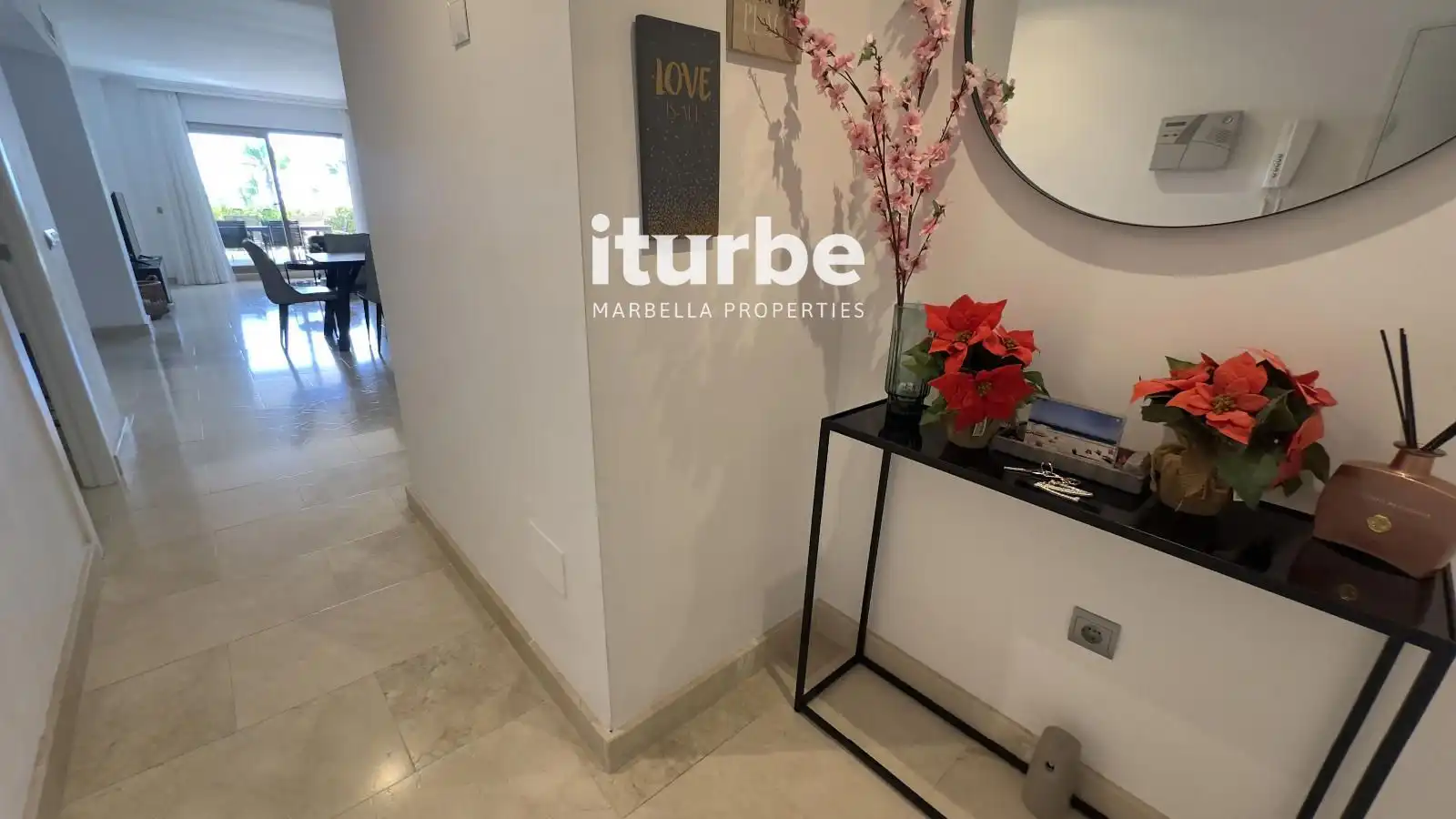 Flat for rent in Benahavís  with Air Conditioner, Terrace and Swimming Pool