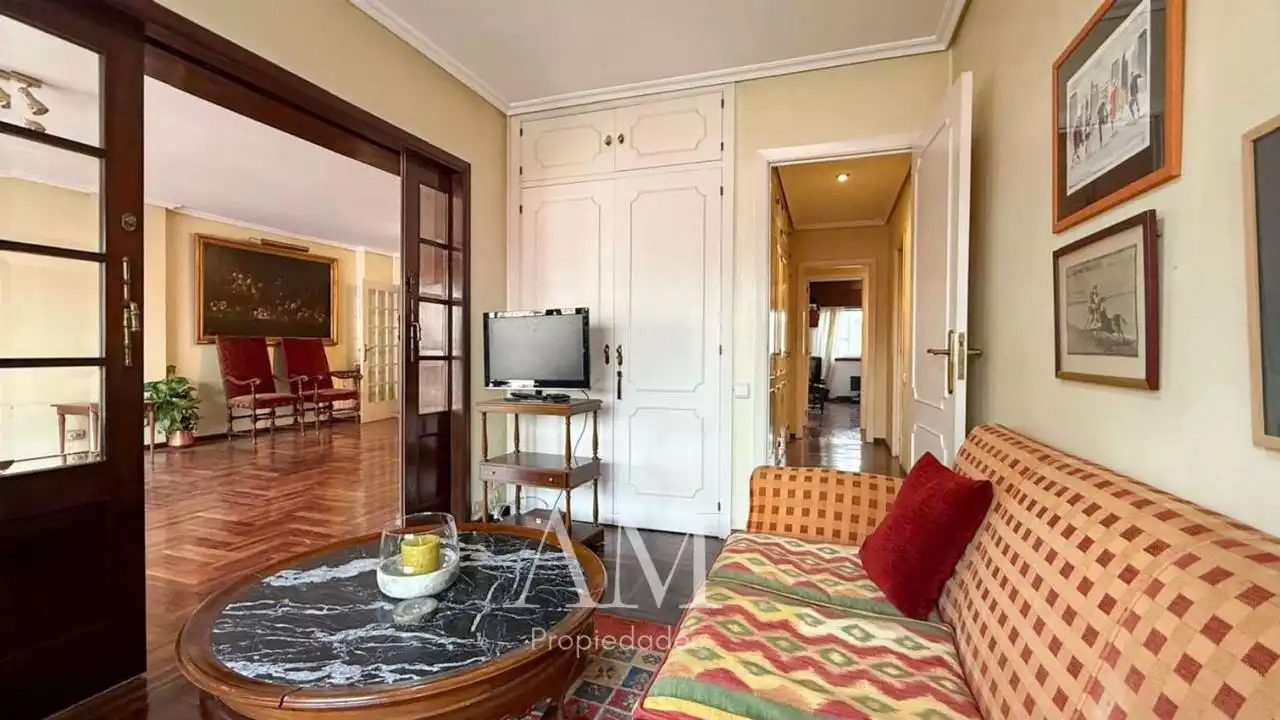 Living room of Flat for sale in Vigo   with Heating and Storage room