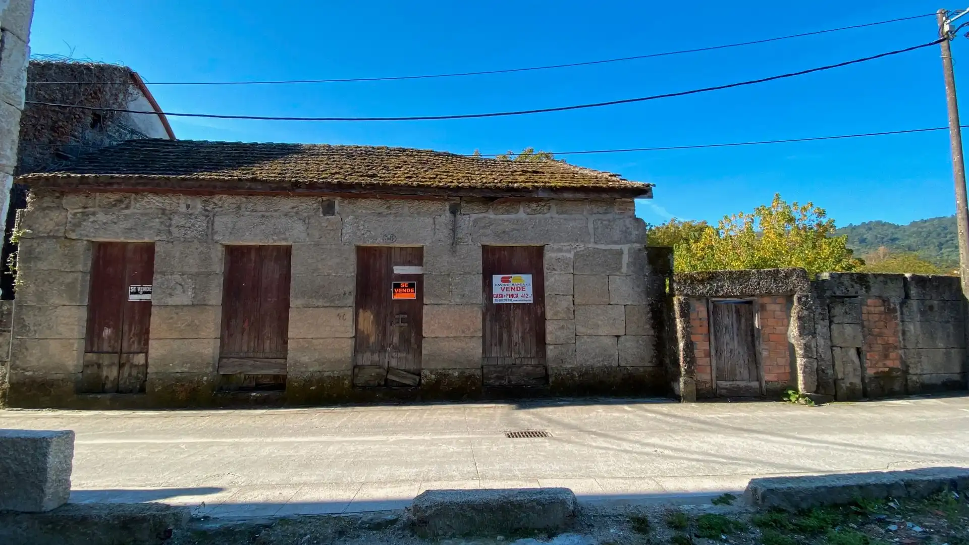 Exterior view of Houses for sale in Leiro