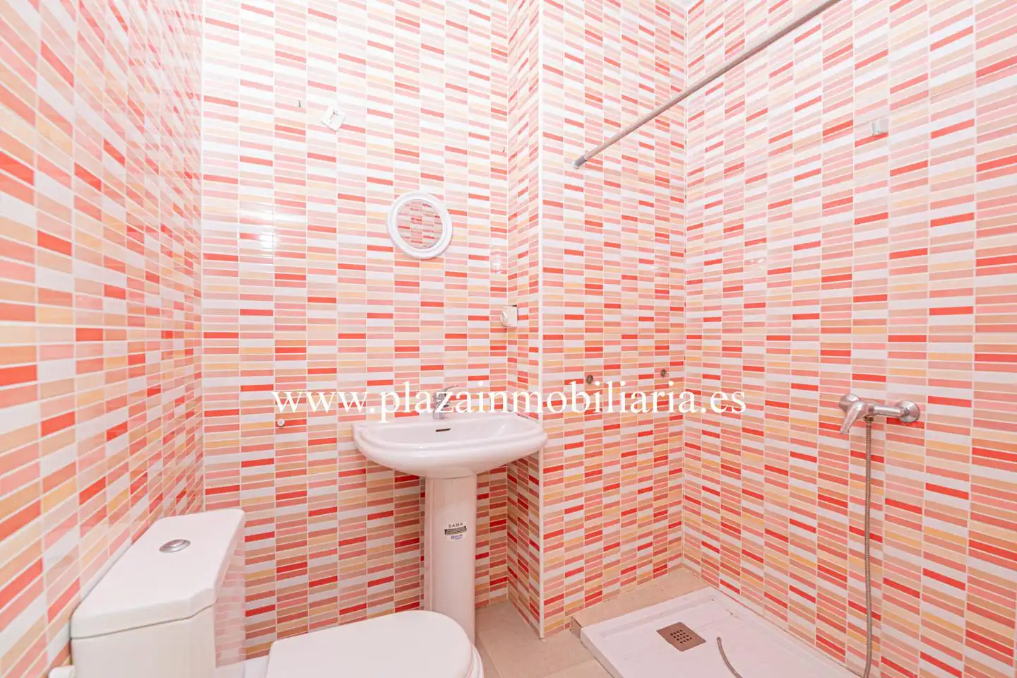 Baño de Casa o chalet en venta en Lucena con Terraza y Balcón