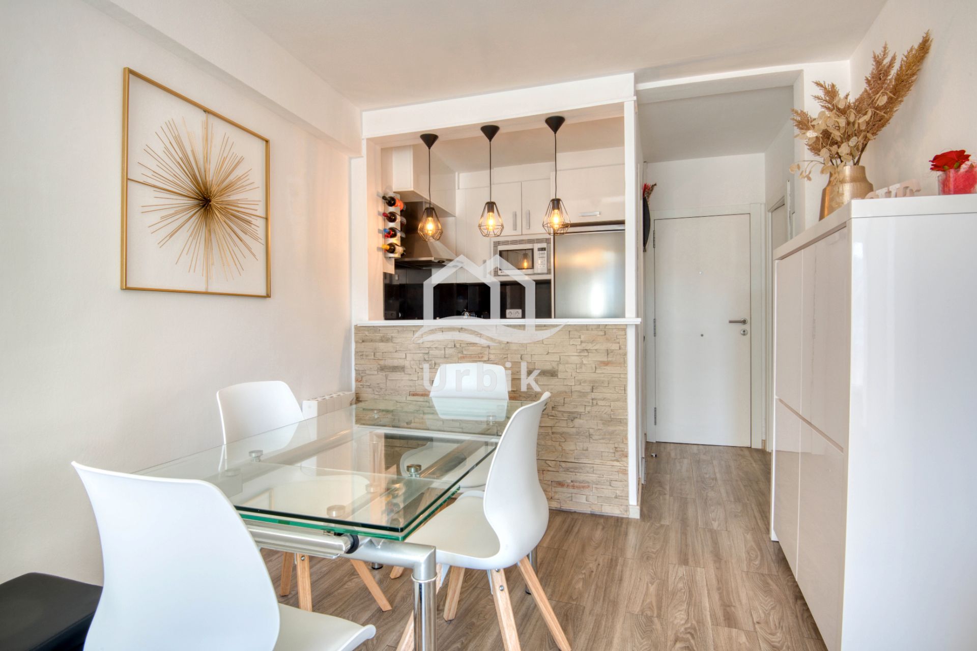 Comedor de Apartamento en venta en Castell d'Aro, Platja d'Aro i s'Agaró con Aire acondicionado, Calefacción y Amueblado