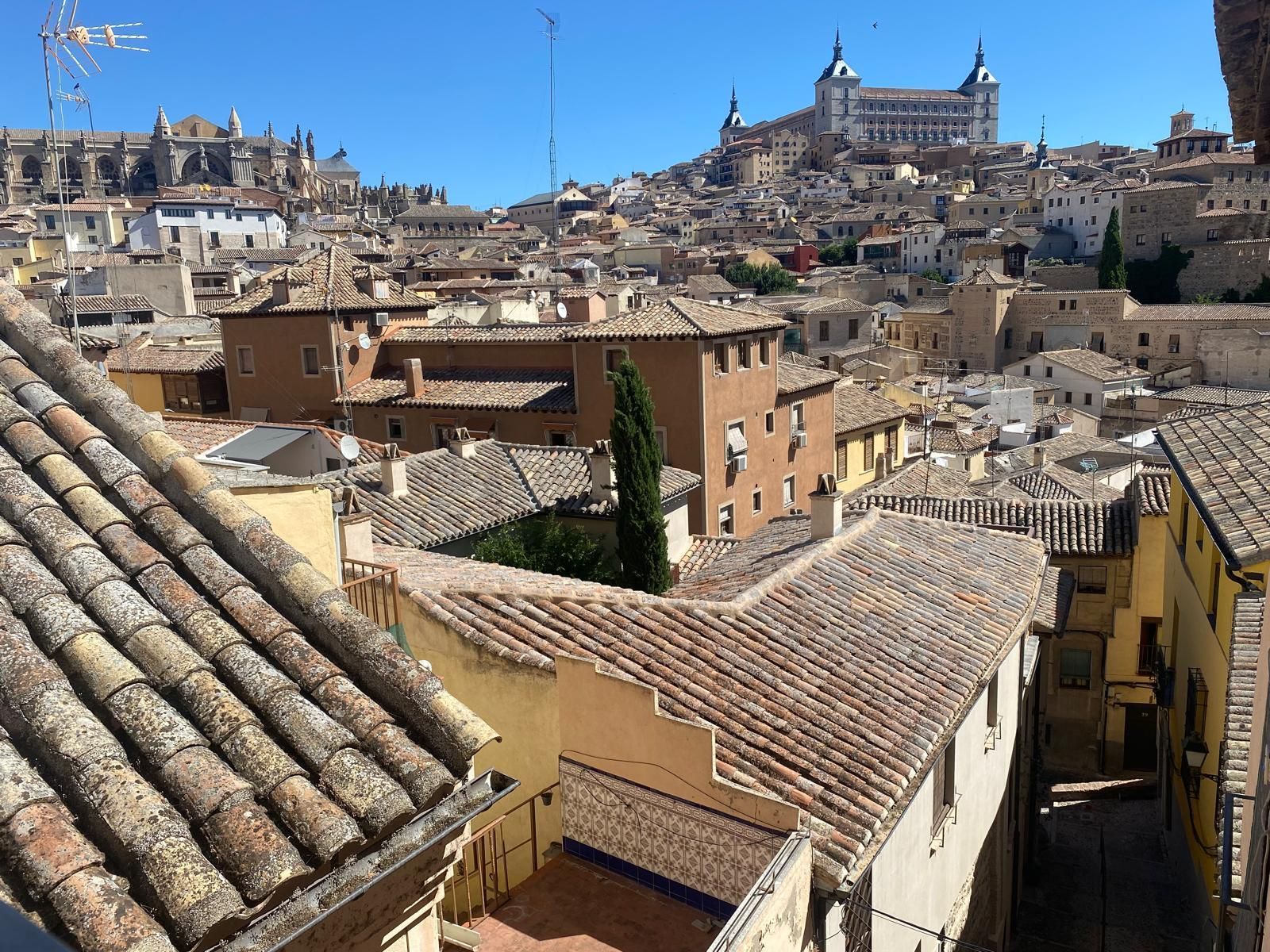 Exterior view of House or chalet for sale in  Toledo Capital  with Heating, Storage room and Furnished