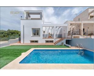 Swimming pool of Building for sale in Felanitx