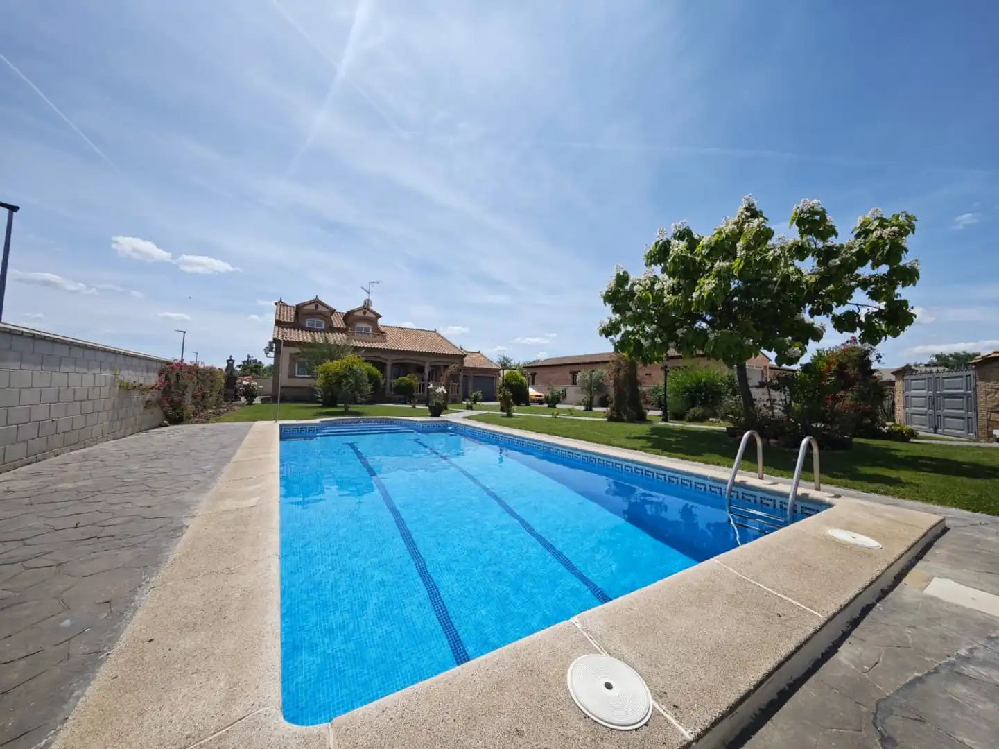 Piscina de Casa o chalet en venta en Escalona con Aire acondicionado, Calefacción y Piscina