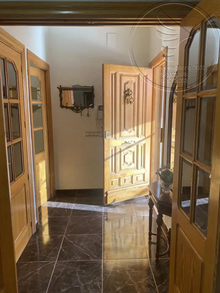 Planta baja en venta en Guarromán con Aire acondicionado