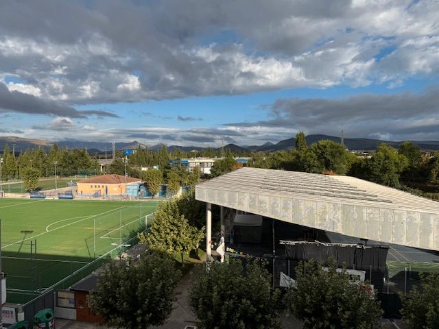 Vista exterior de Piso en venta en Berriozar
