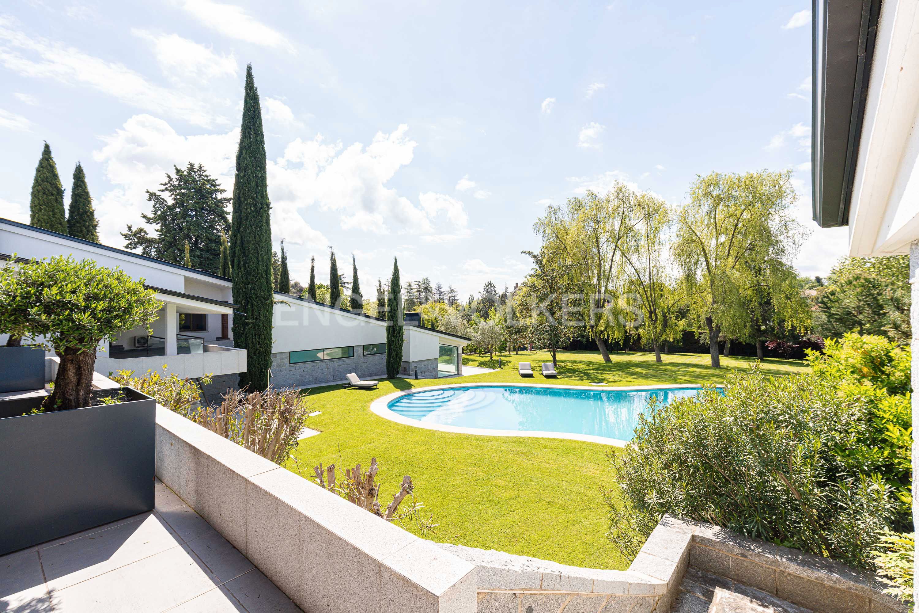 Jardín de Casa o chalet en venta en Pozuelo de Alarcón con Aire acondicionado, Calefacción y Terraza