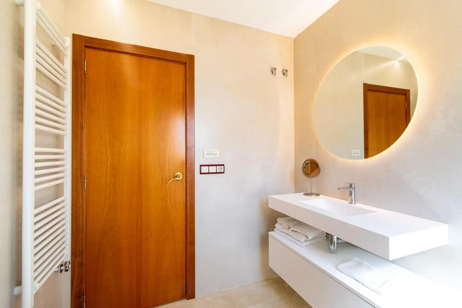 Baño de Apartamento de alquiler en L'Alfàs del Pi con Aire acondicionado, Terraza y Amueblado