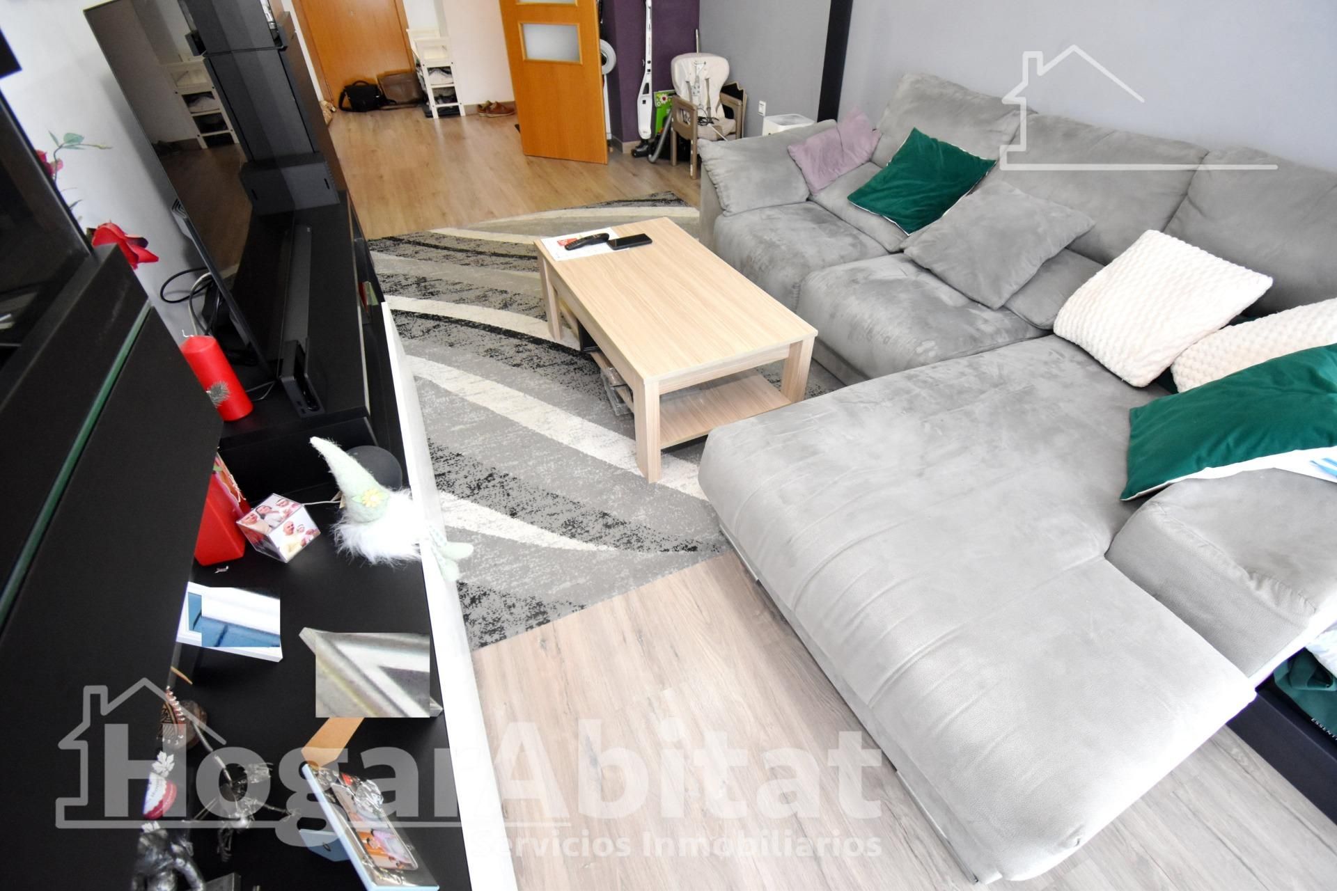 Living room of Flat for sale in La Vall d'Uixó  with Air Conditioner, Heating and Storage room