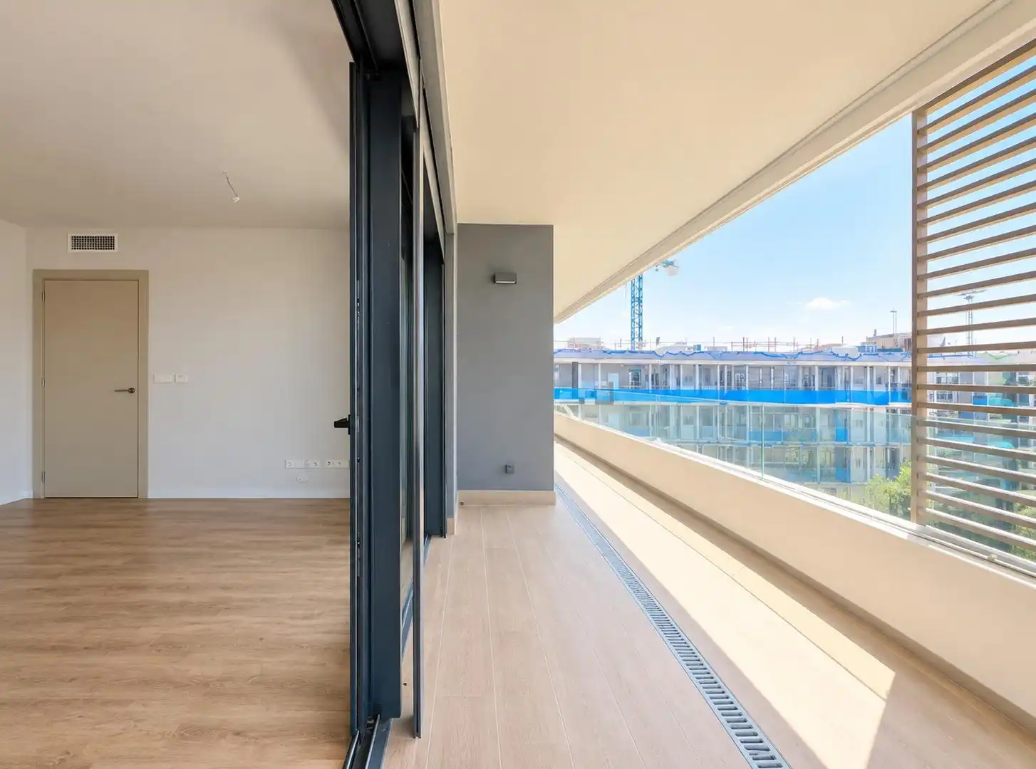 Piso con terraza en venta en Mas d'En Serra - Els Cards, imagen 8