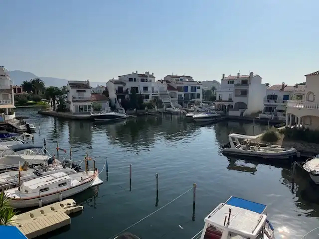 Apartments for sale in Empuriabrava  with Terrace and Furnished