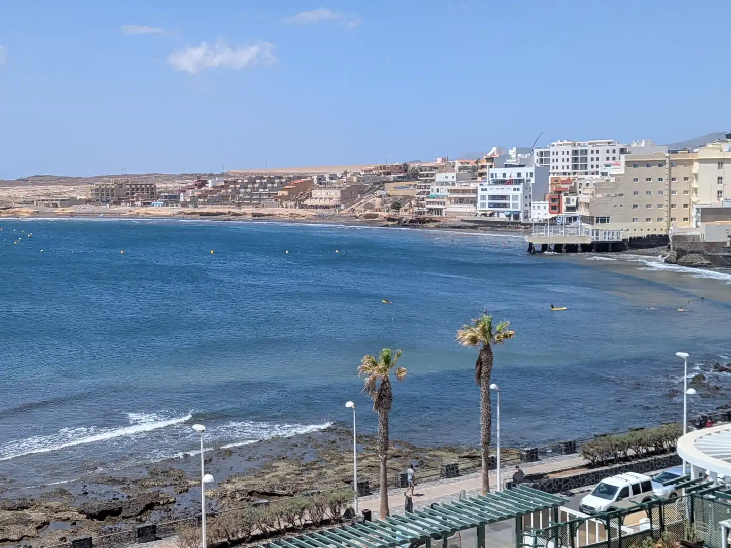 Exterior view of Flat for sale in Granadilla de Abona  with Storage room, Furnished and Oven