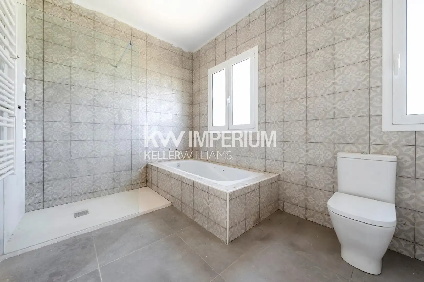 Bathroom of Houses for sale in Tarragona  with Air Conditioner, Private garden and Terrace