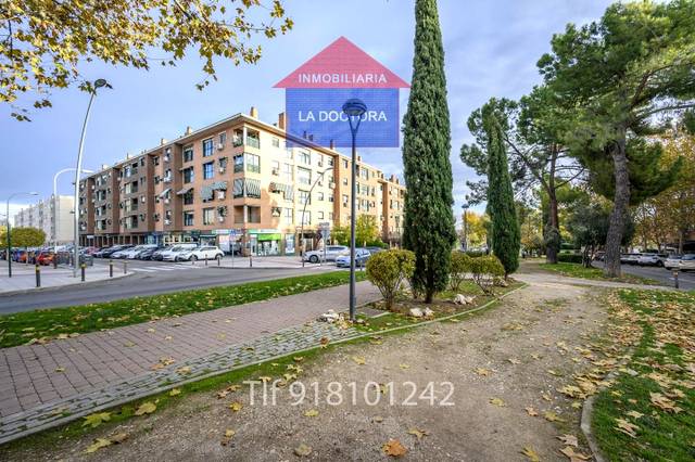 Piso en Venta en De Vitoria en Parque Roma - Coronas