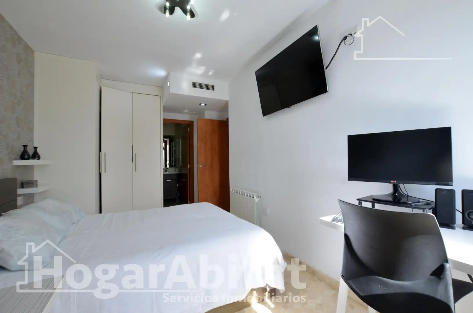 Habitación de Piso en venta en Tavernes de la Valldigna con Balcón