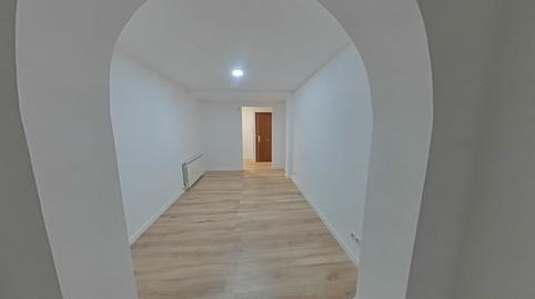 Foto 4 de Piso en venta en C/ Valmojado, Aluche, Madrid